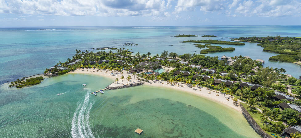 https://img.hotelissima.com/medias/15200-x1920/_.jpg