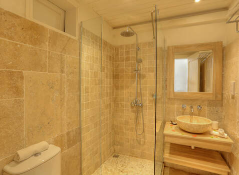 https://img.hotelissima.com/medias/29593-x1920/_.jpg