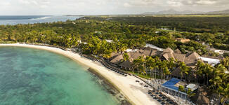 Constance-Belle_Mare_Plage-Hotel_Exterior_and_Aerial_Views-Aerial_Views-08-Grande.jpg