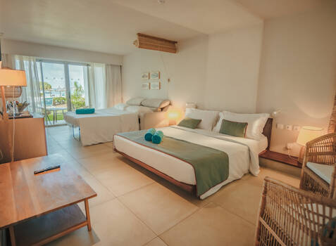 https://img.hotelissima.com/medias/49228-x1920/_.jpg
