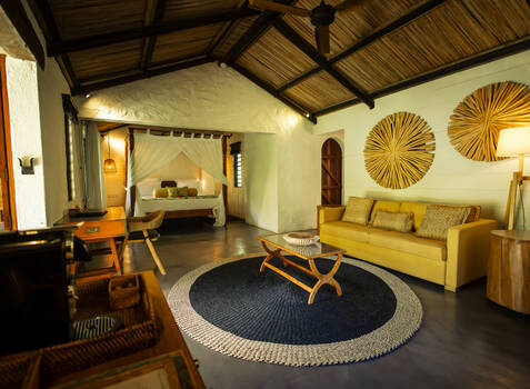 https://img.hotelissima.com/medias/49260-x1920/_.jpg