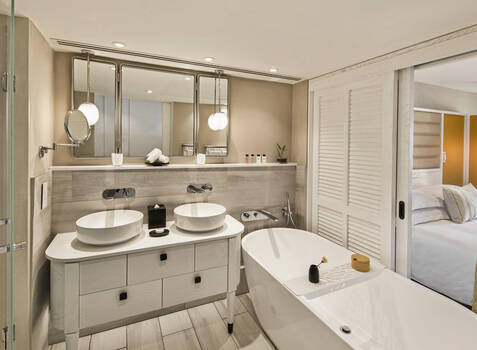 https://img.hotelissima.com/medias/49331-x1920/_.jpg