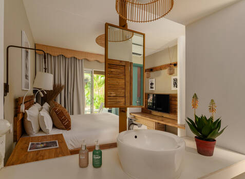 https://img.hotelissima.com/medias/49460-x1920/_.jpg