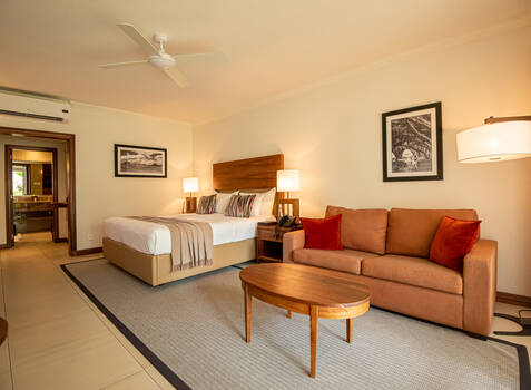 https://img.hotelissima.com/medias/49468-x1920/_.jpg
