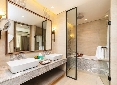 https://img.hotelissima.com/medias/49529-x1920/_.jpg