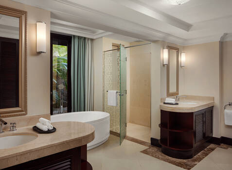 https://img.hotelissima.com/medias/50333-x1920/_.jpg