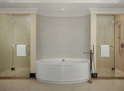 https://img.hotelissima.com/medias/50335-x1920/_.jpg