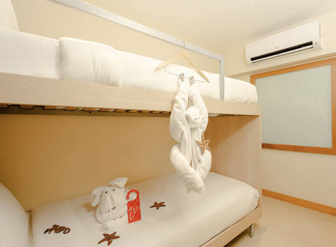 https://img.hotelissima.com/medias/50396-x1920/_.jpg