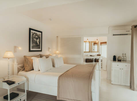 https://img.hotelissima.com/medias/50930-x1920/_.jpg
